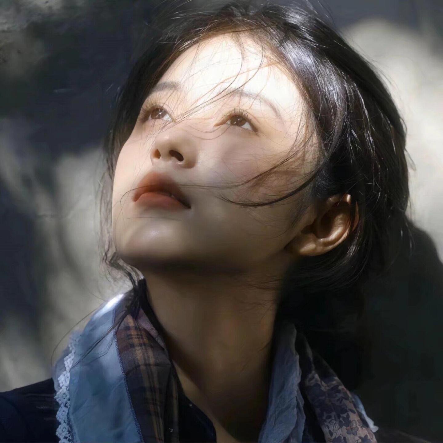 l2432837245的头像-爱玩博客